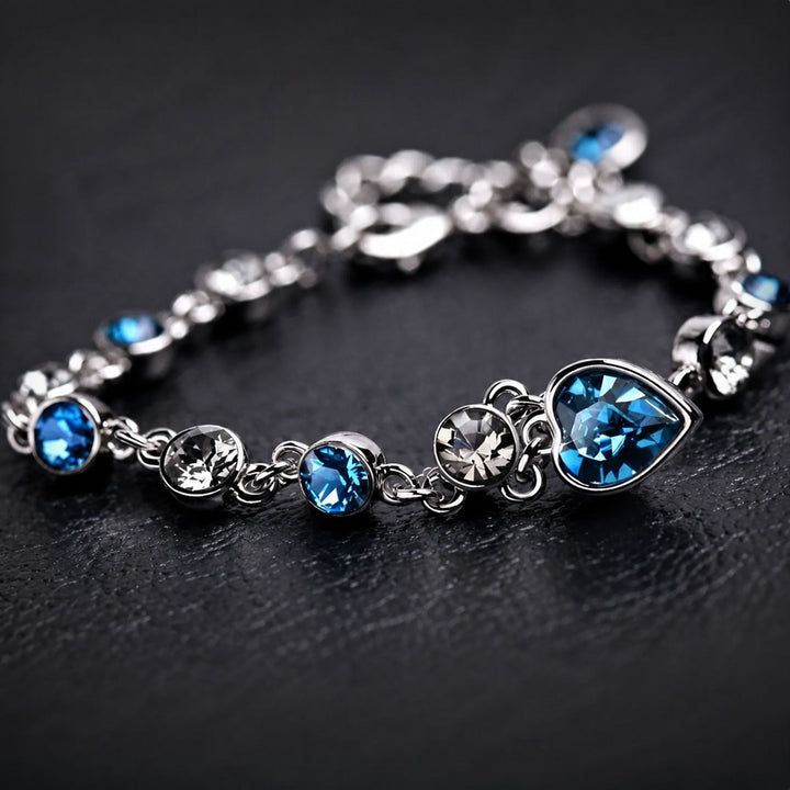 Ocean Heart Glow White Gold Bracelet
